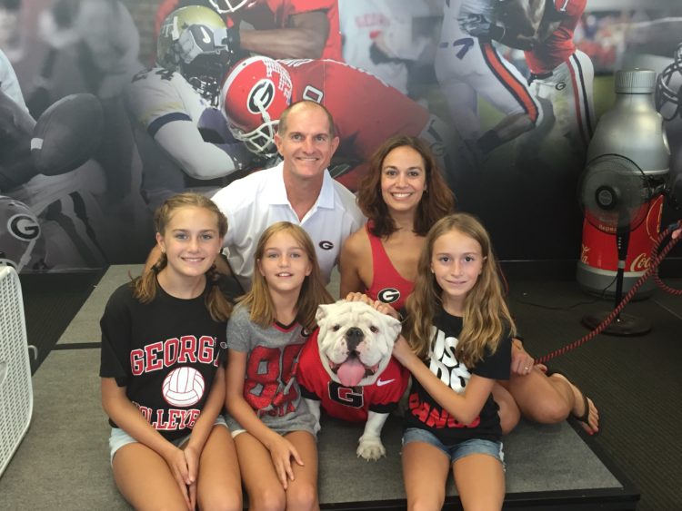 Jackie, Katie, Jamie, Angie and McKenzie Hunt and Uga X