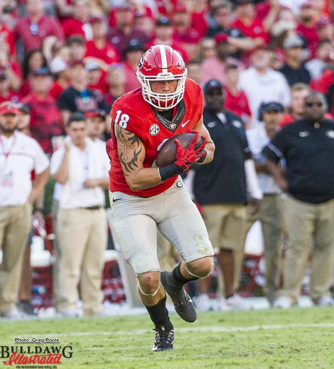 Isaac Nauta turns downhill