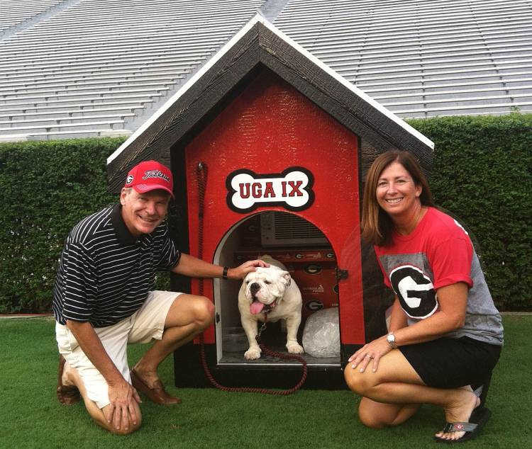 Ken and Jody Jackson with Uga IX
