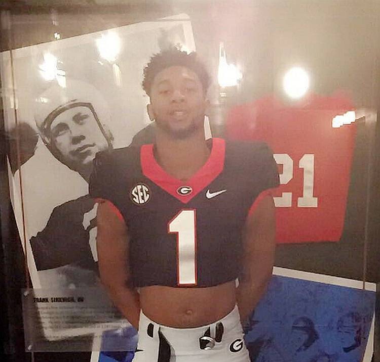 Michael Harris - Class of 2018 LB (photo from Michael Harris - Twitter)