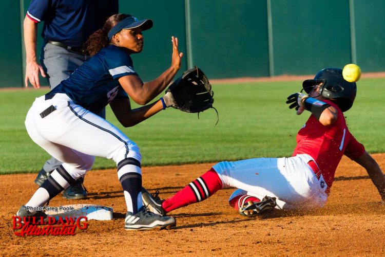 Cortni Emanuel is safe at 2nd base
