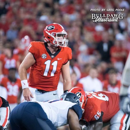 Jake Fromm (11) scans the Samford defense at the line - Athens, GA, Saturday, Sept. 16, 2017 -