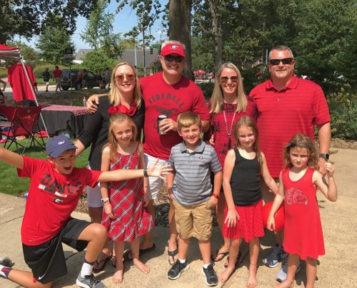 Cooper Baugnon, Emmy Baugnon, James Baugnon, Kaitlyn Mamay, Kendall Mamay, 2nd row Kristen Baugnon, Jimmy Baugnon, Karisse Mamay, Carl Mamay