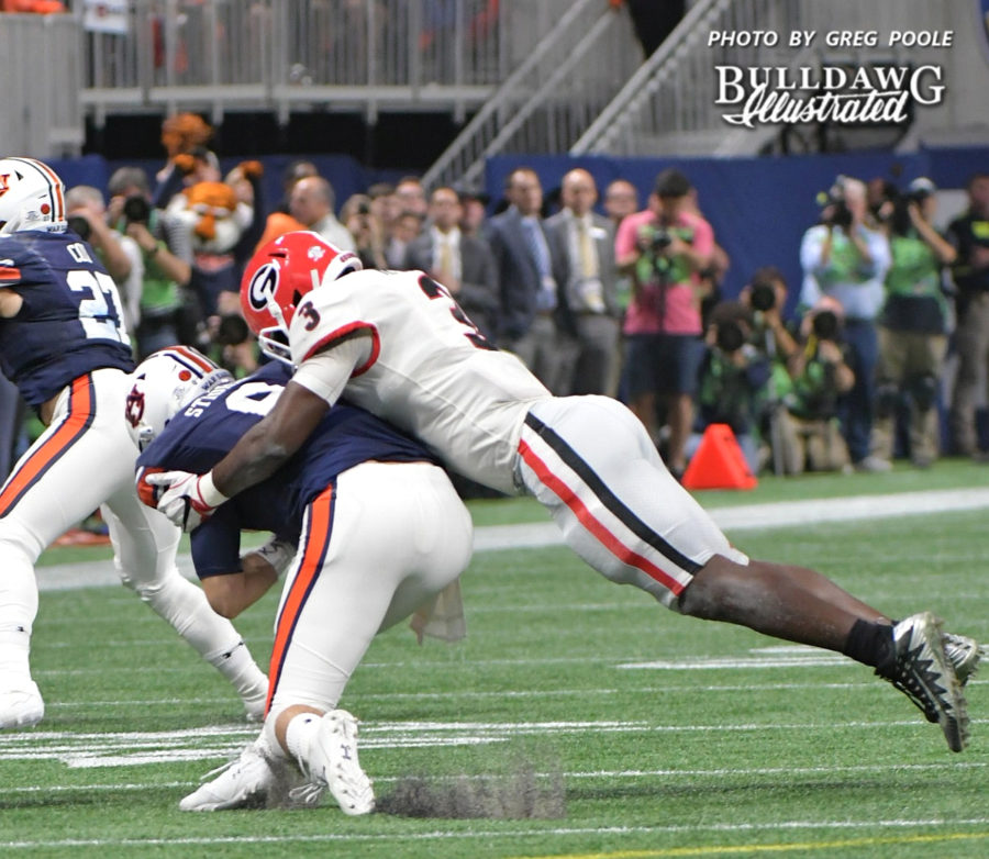 Georgia ILB Roquan Smith (3) tackles Auburn QB Jarrett Stidham (8) - 2017 SEC Championship, Saturday, Dec. 2, 2017 -