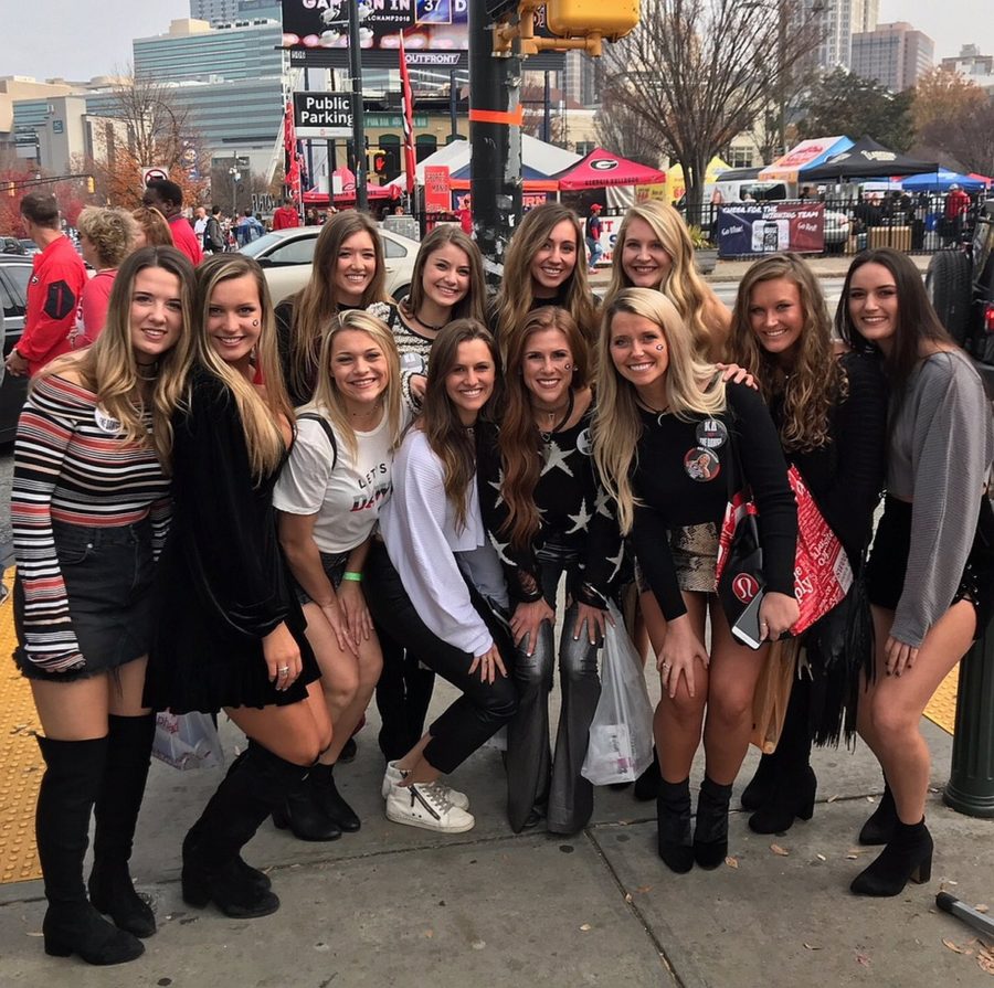 Caroline Carder, Sydney Dickerson, Claire Hiller, Demi Pfeffer, Chloe Gibson, Meredith Oess, Abbi Jordan, Hannah Terranova (bottom row) Cassie Koes, Michella Chester, MacKenzie Johnston, Jennifer Spangler 